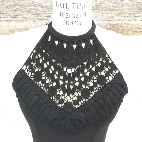 🖤 LF Bohemian Crochet Halter Crop Top - Picture 8 of 8